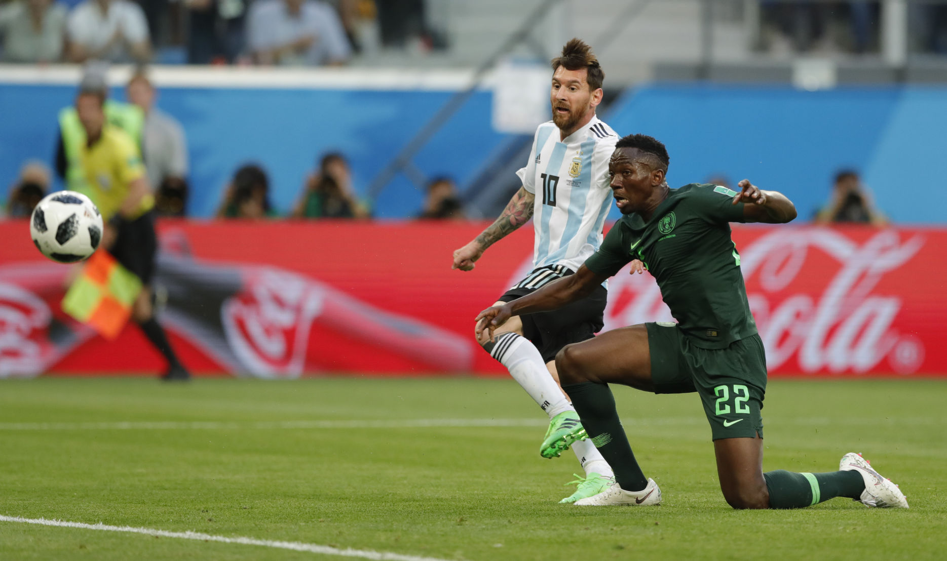 Messi scores